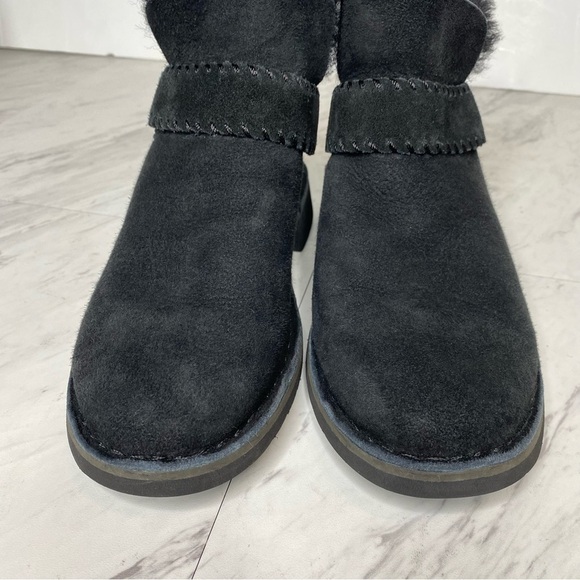 UGG McKay Black Winter Boot 6 1/2 - Picture 8 of 13